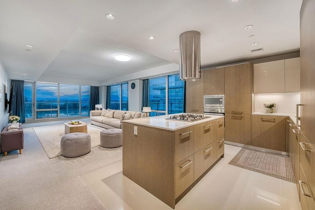 402 - 6611 Pearson Way