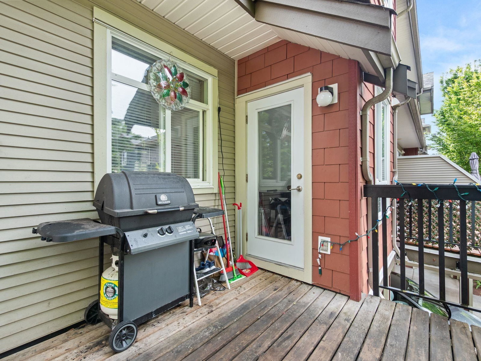 Listing Image 20