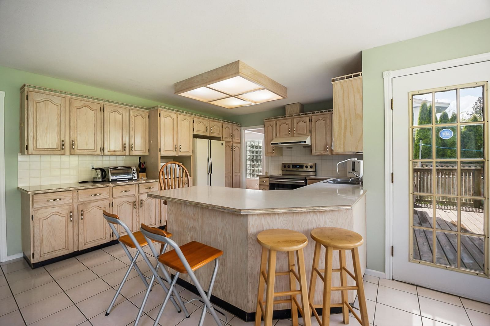 Listing Image 14