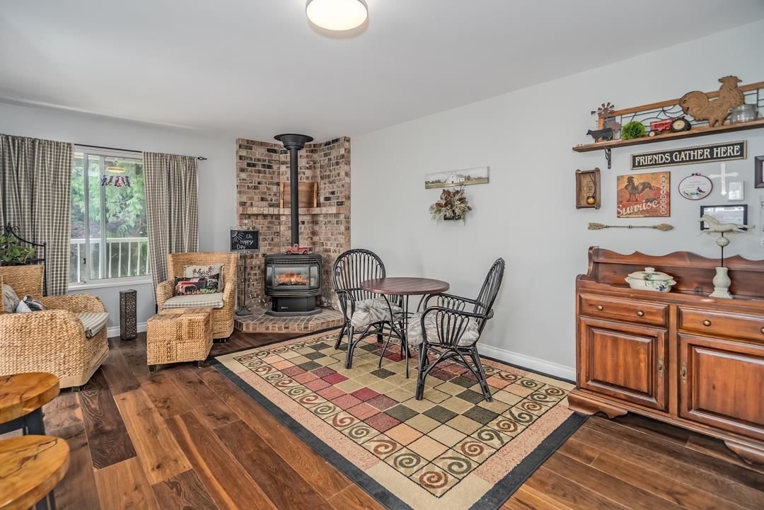 Listing Image 14
