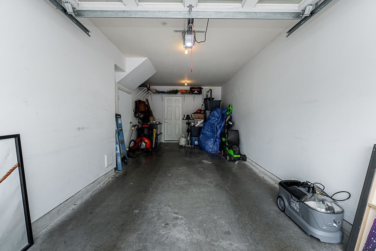 Listing Image 28