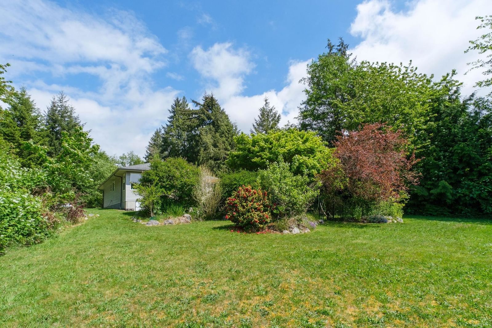 Listing Image 30