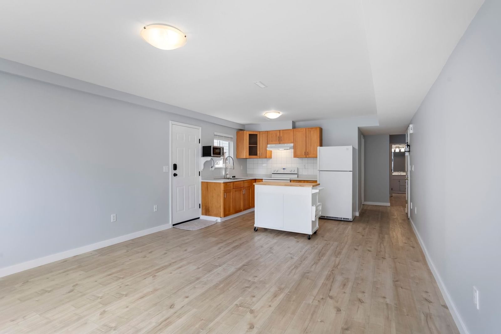 Listing Image 19