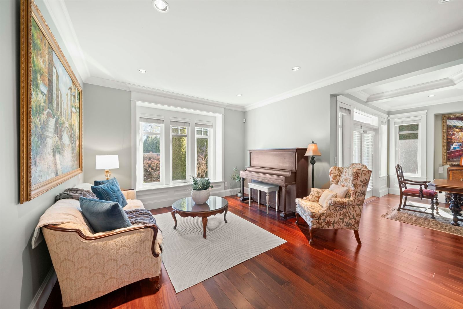 Listing Image 10