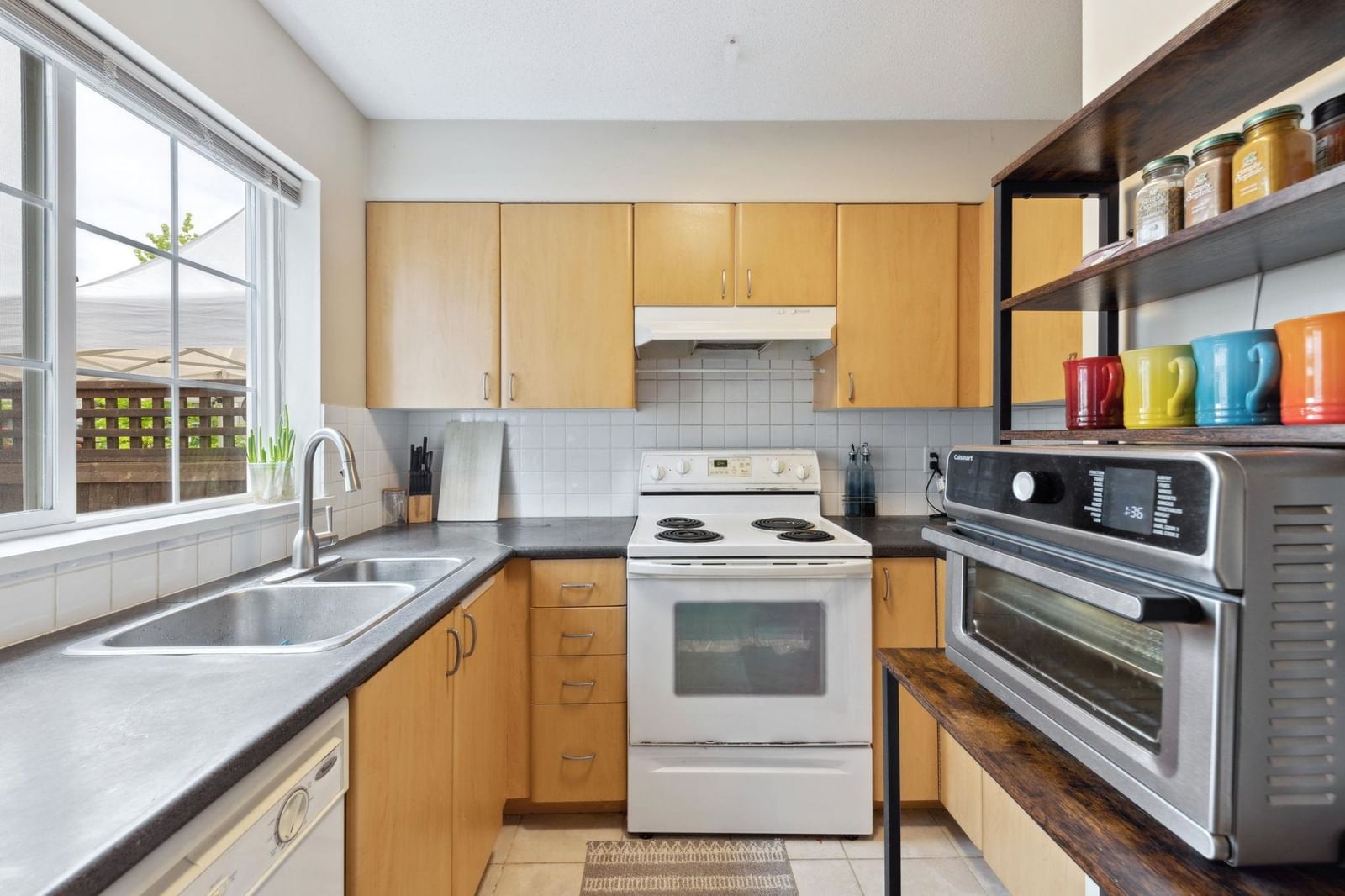 Listing Image 13