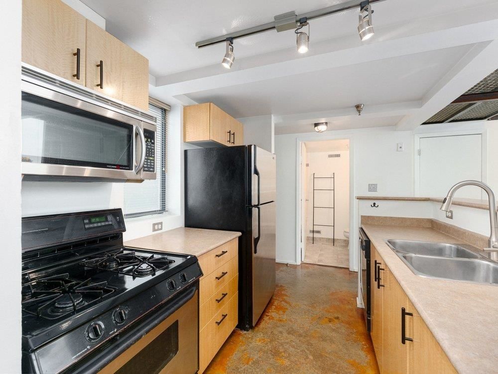 Listing Image 13