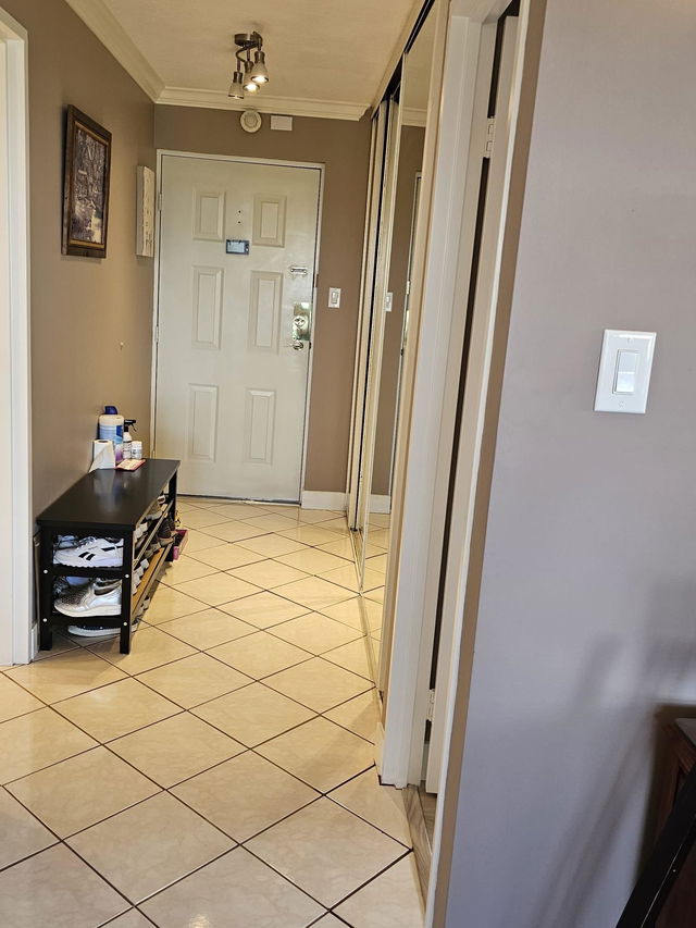 910 - 6631 Minoru Boulevard