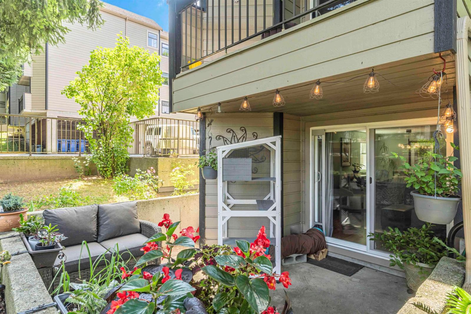 Listing Image 19