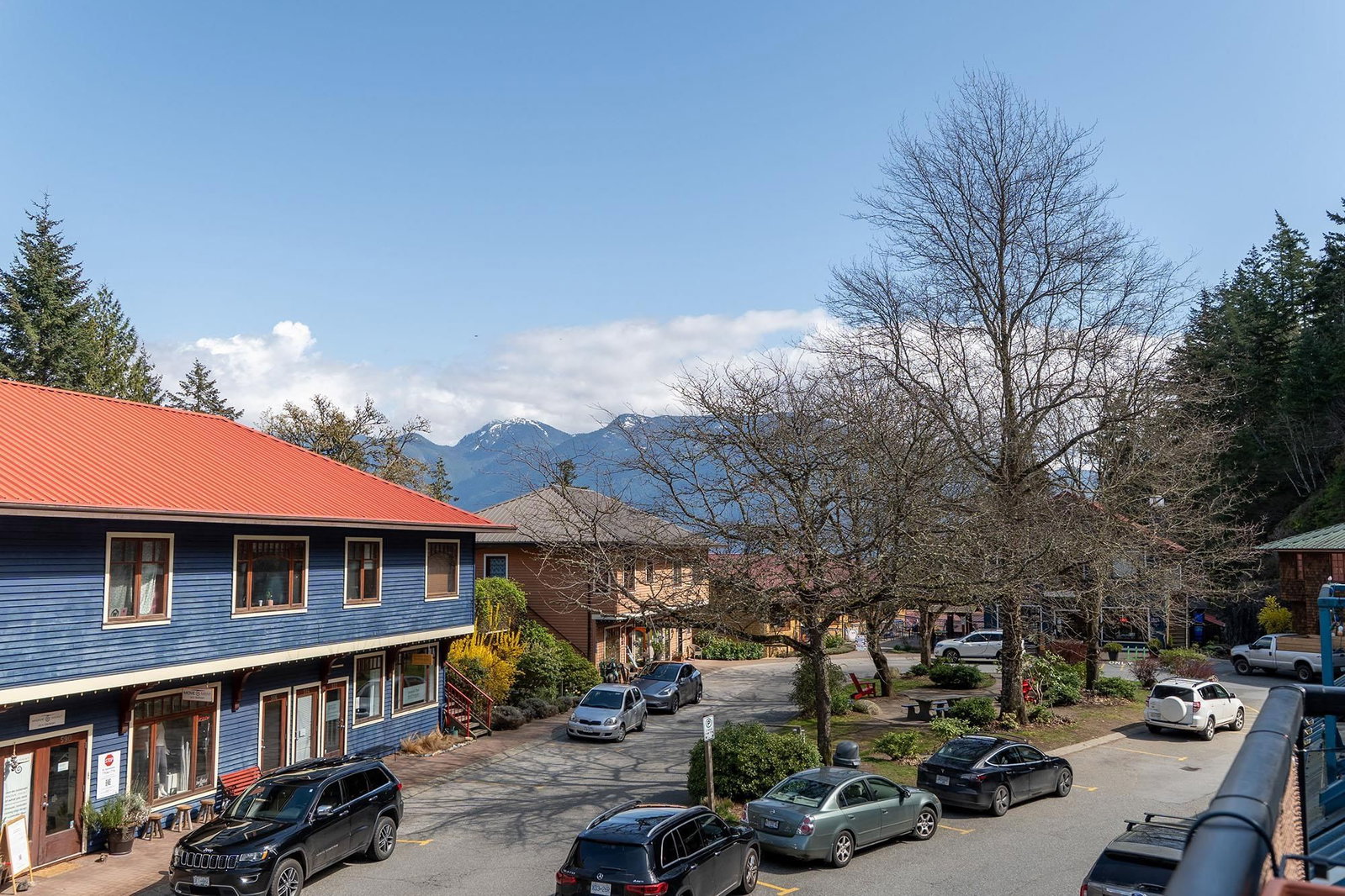 Listing Image 10