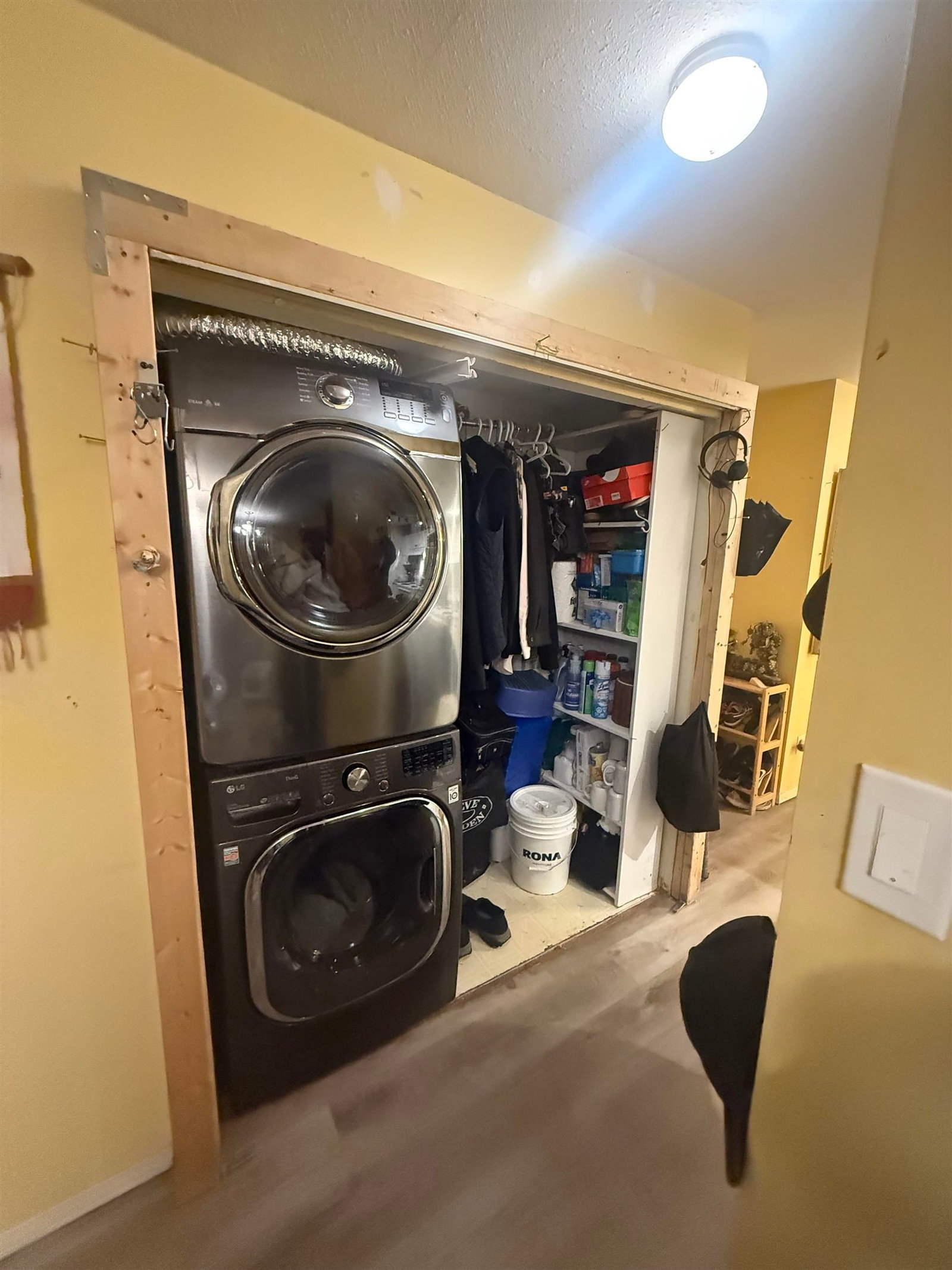 Listing Image 15