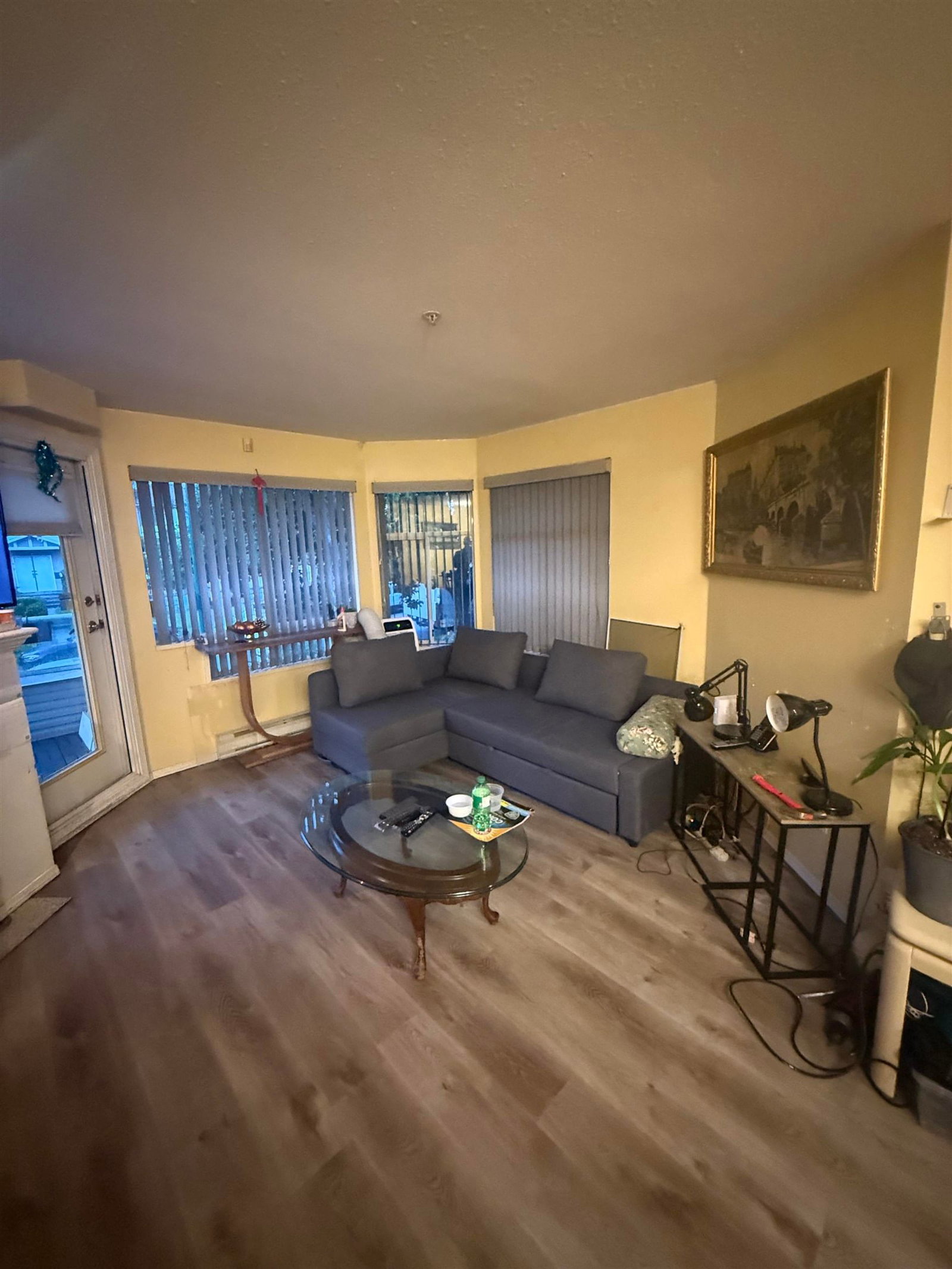 Listing Image 18