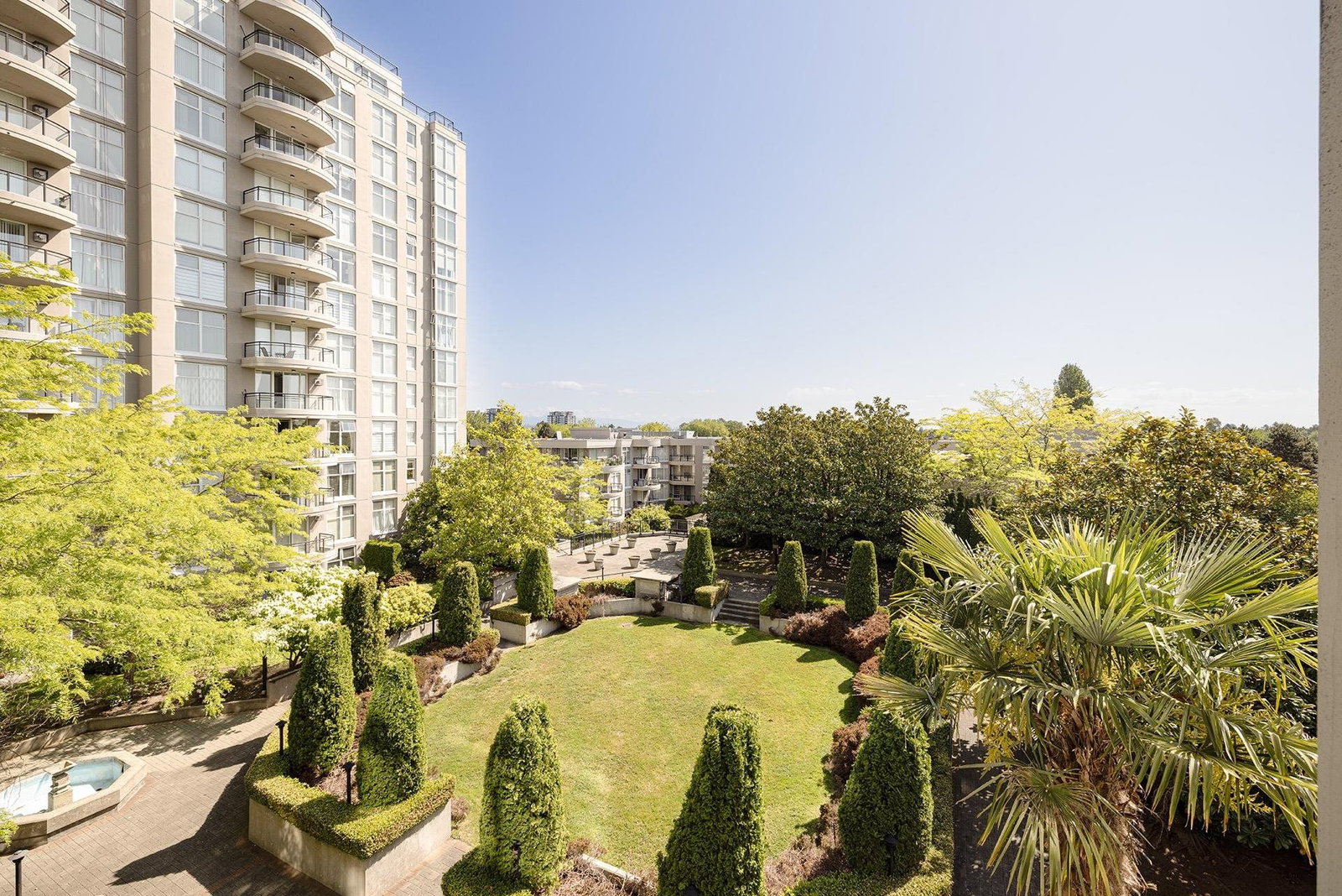 Listing Image 9
