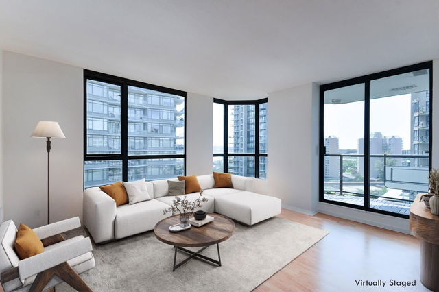 1007 - 828 Agnes Street