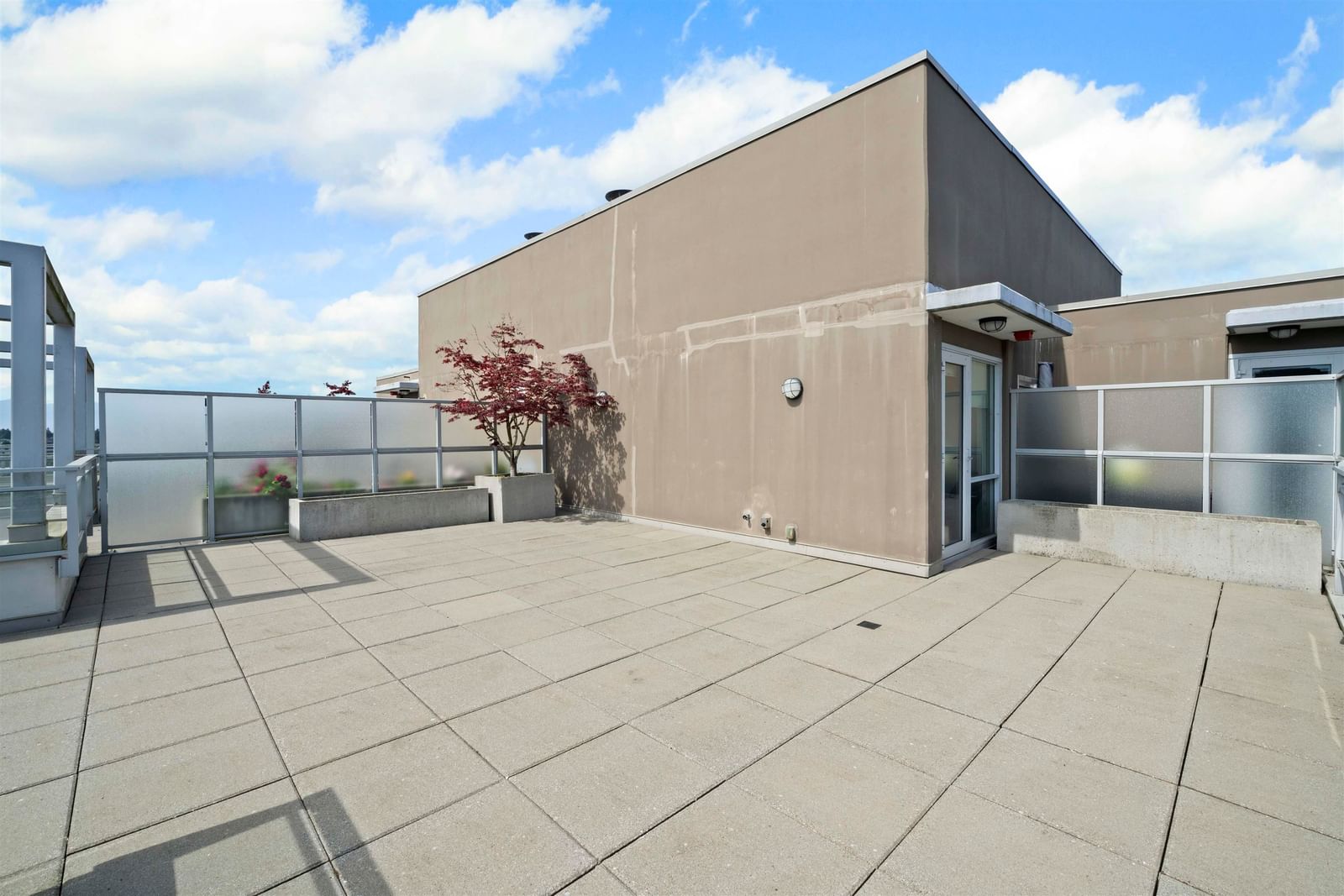 Listing Image 29
