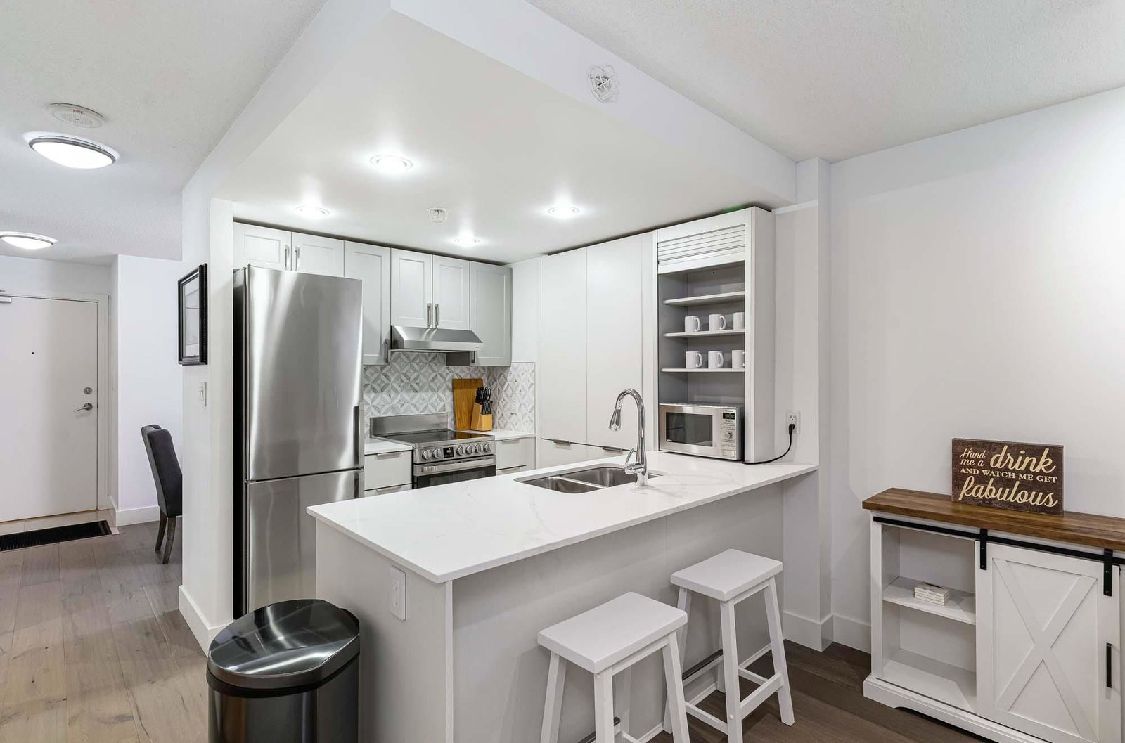 Listing Image 15