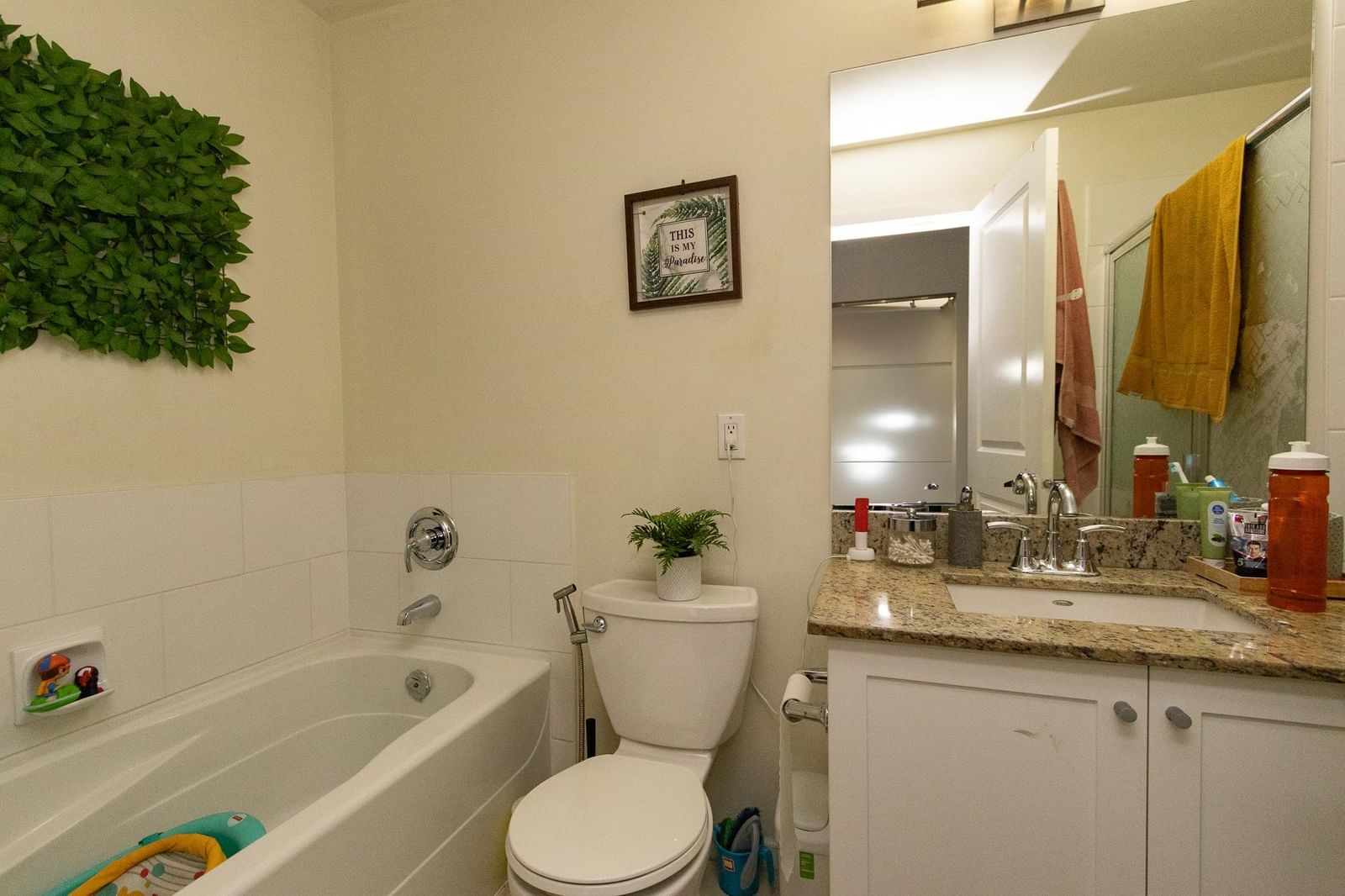 Listing Image 17