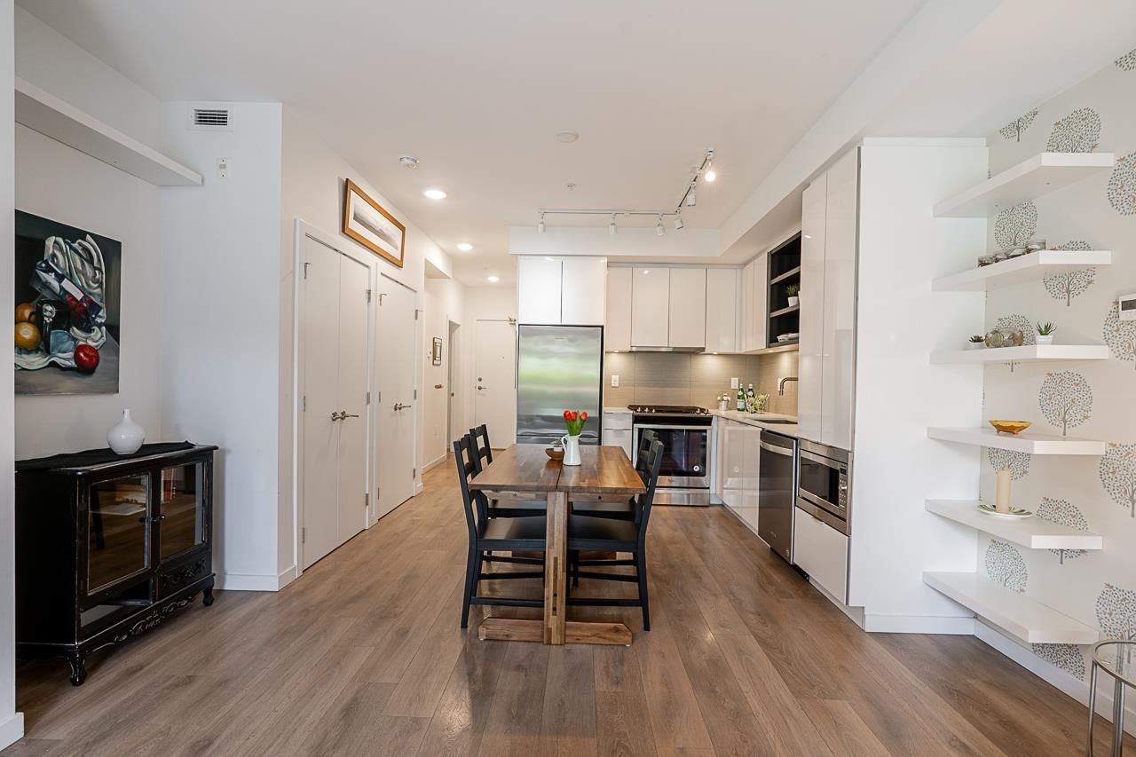 Listing Image 13