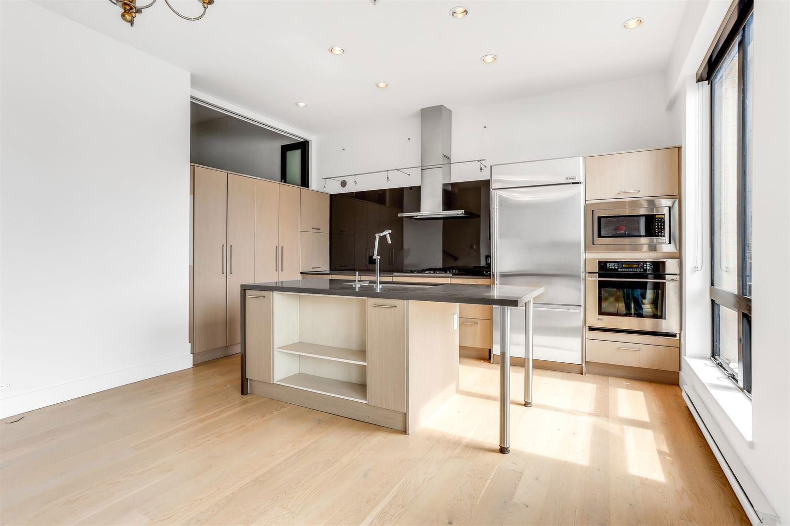 Image of home for listing MLS® R3017433