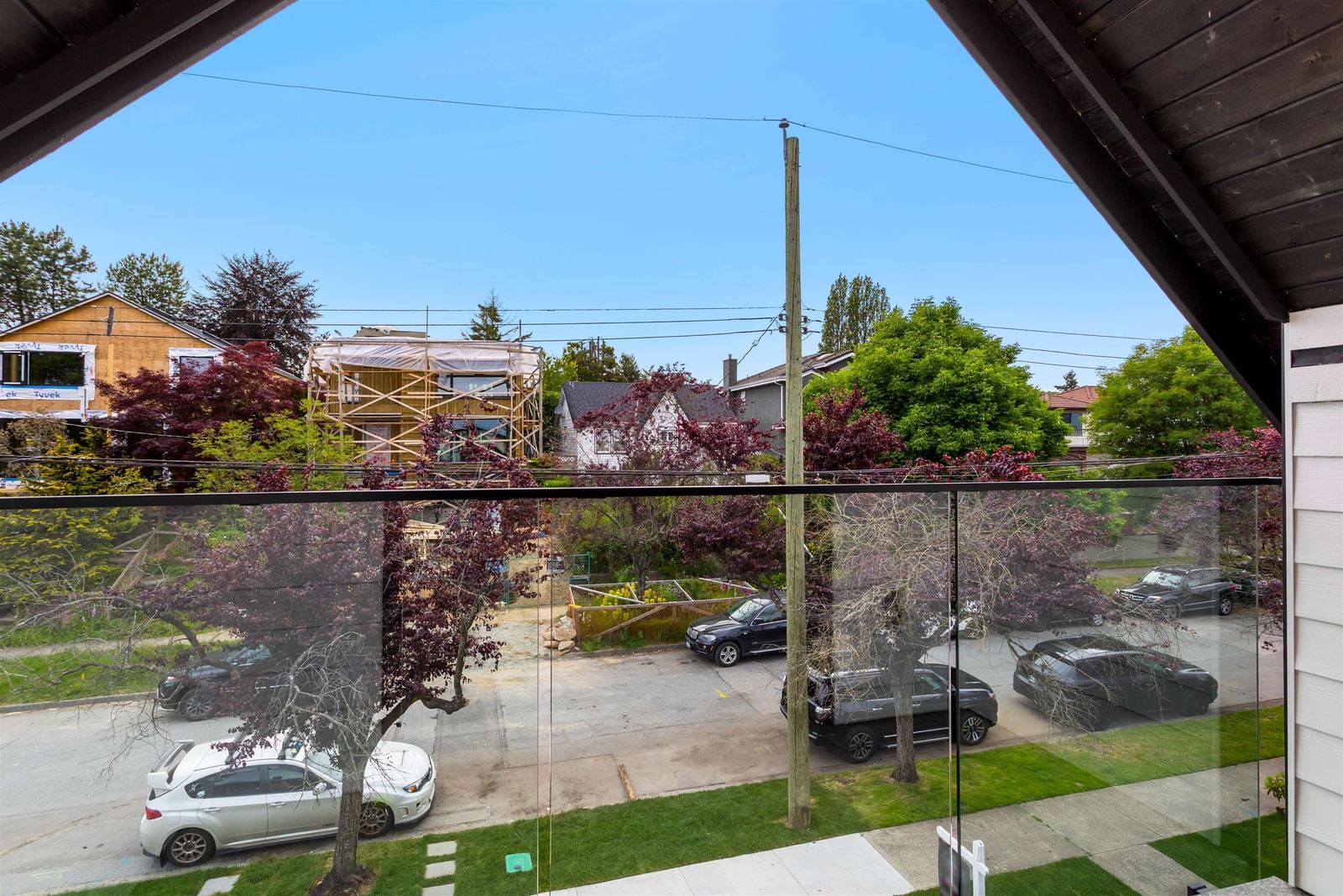 Listing Image 18