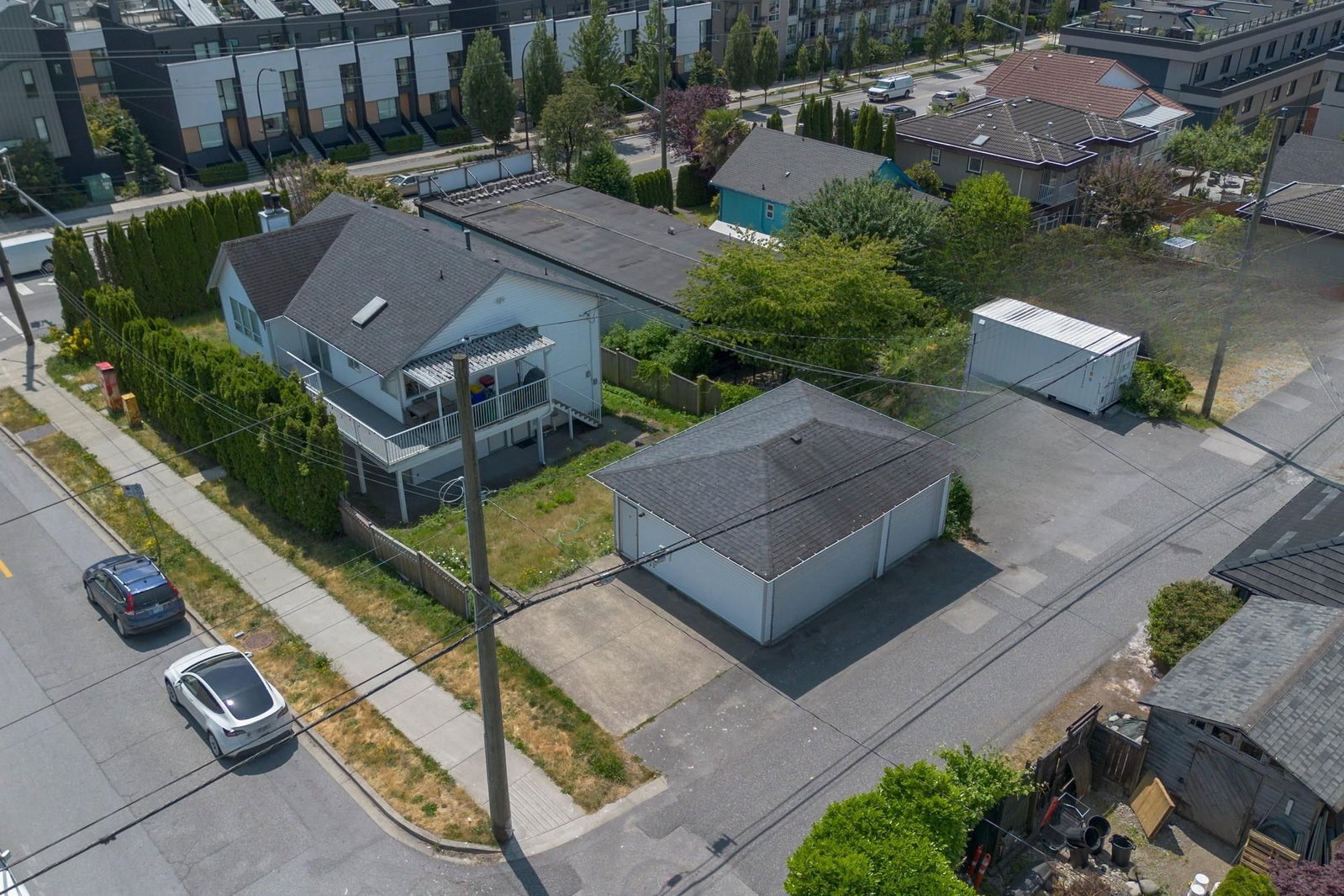 Listing Image 11