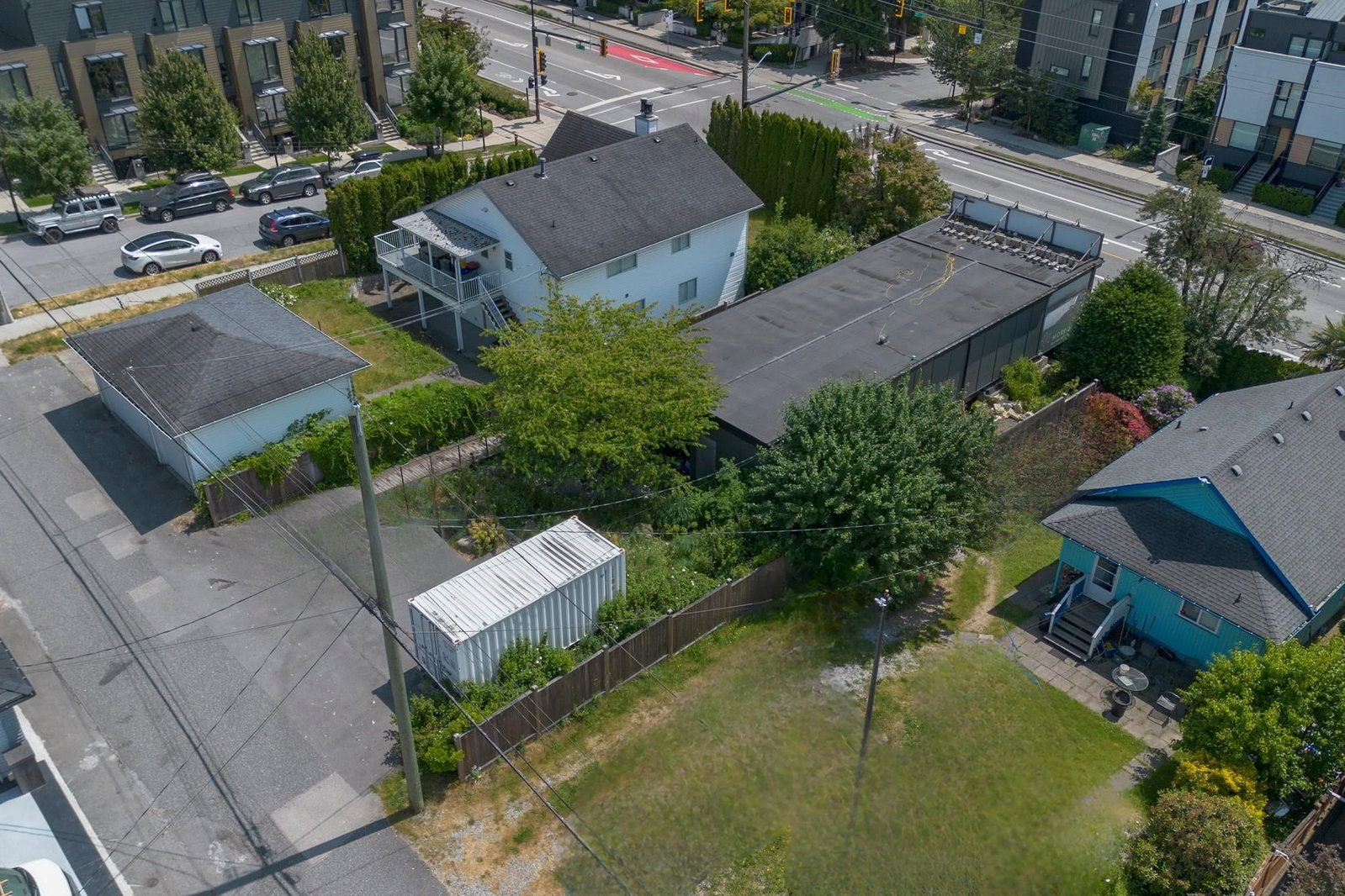 Listing Image 14