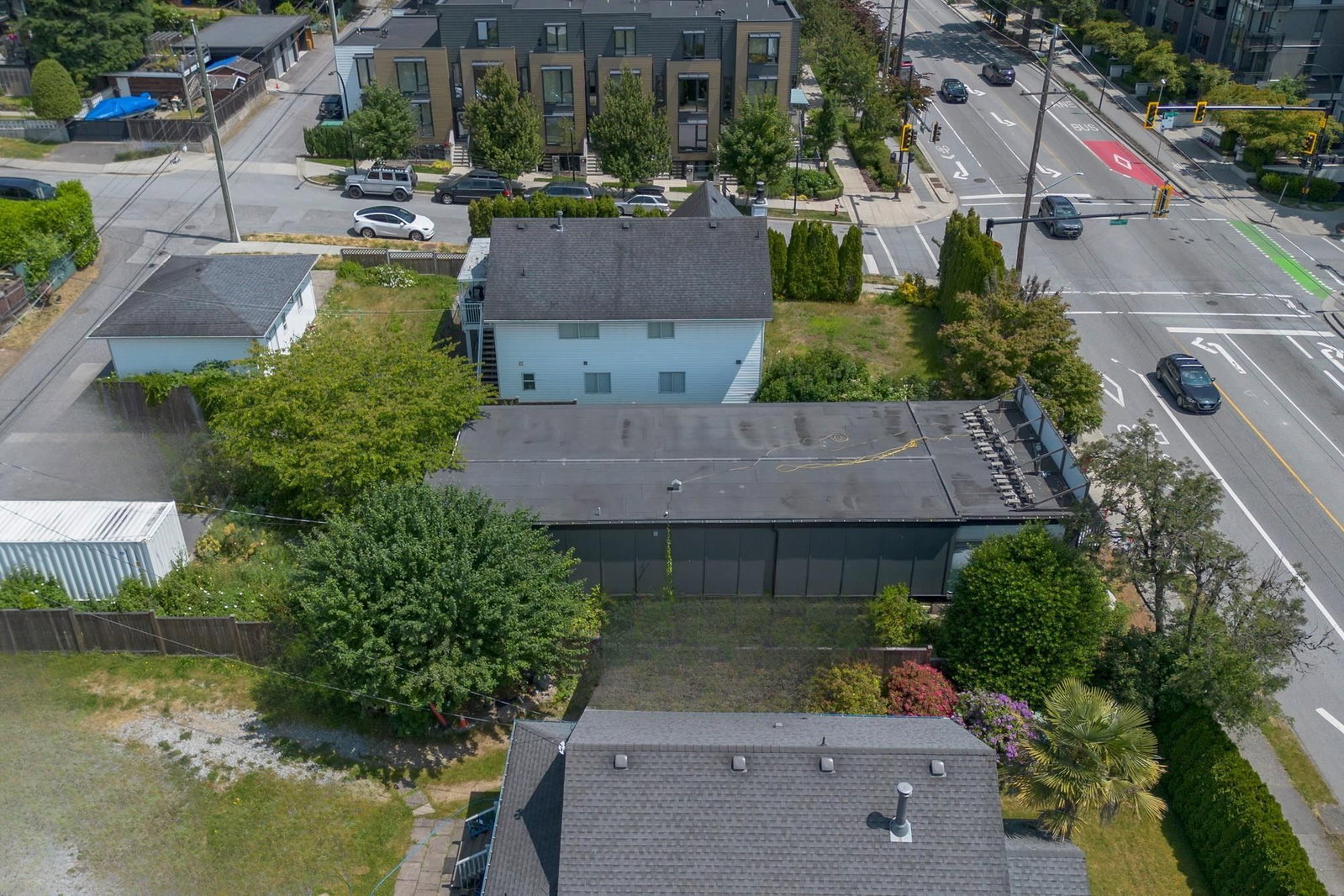 Listing Image 15