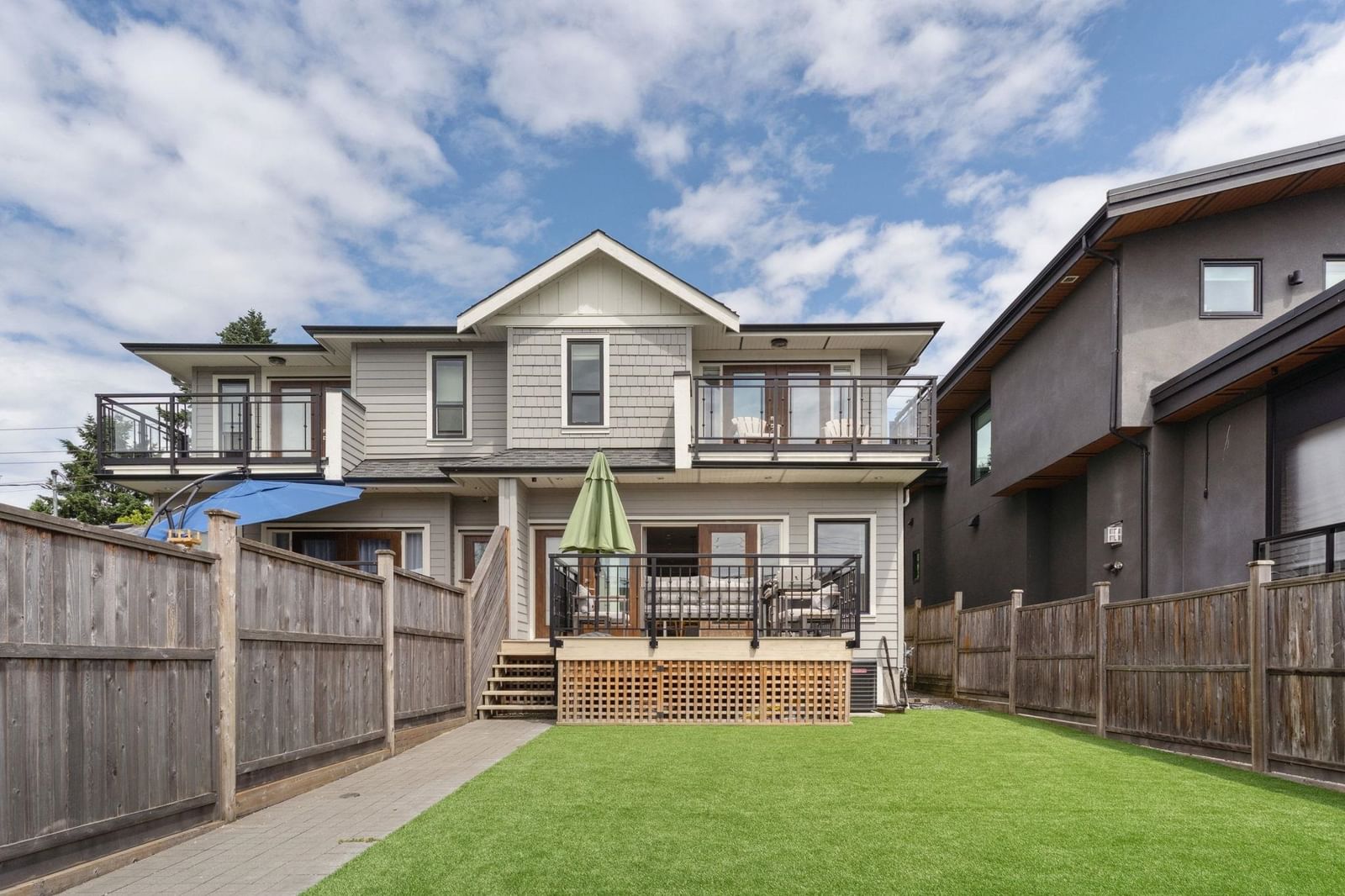Listing Image 11