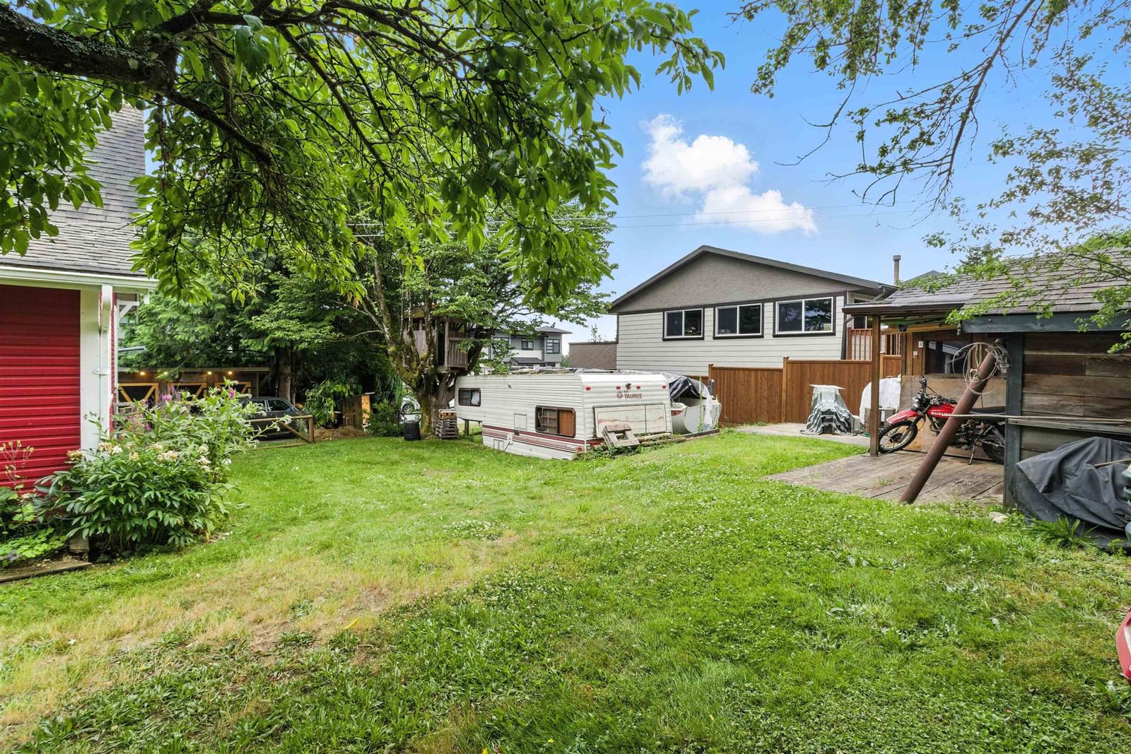 Listing Image 23