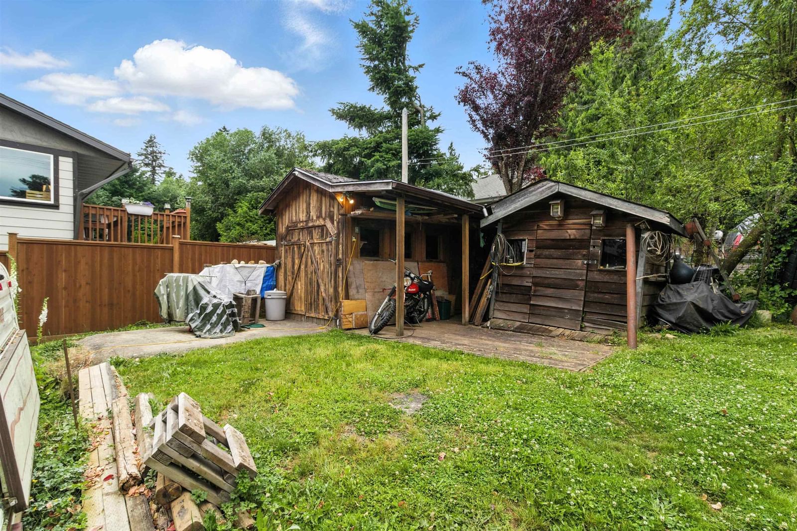 Listing Image 24