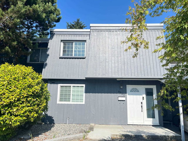 8540 Rosebank Crescent