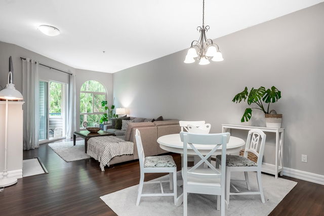 405 - 3176 Gladwin Road