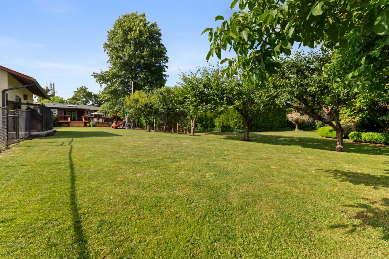 Listing Image 34
