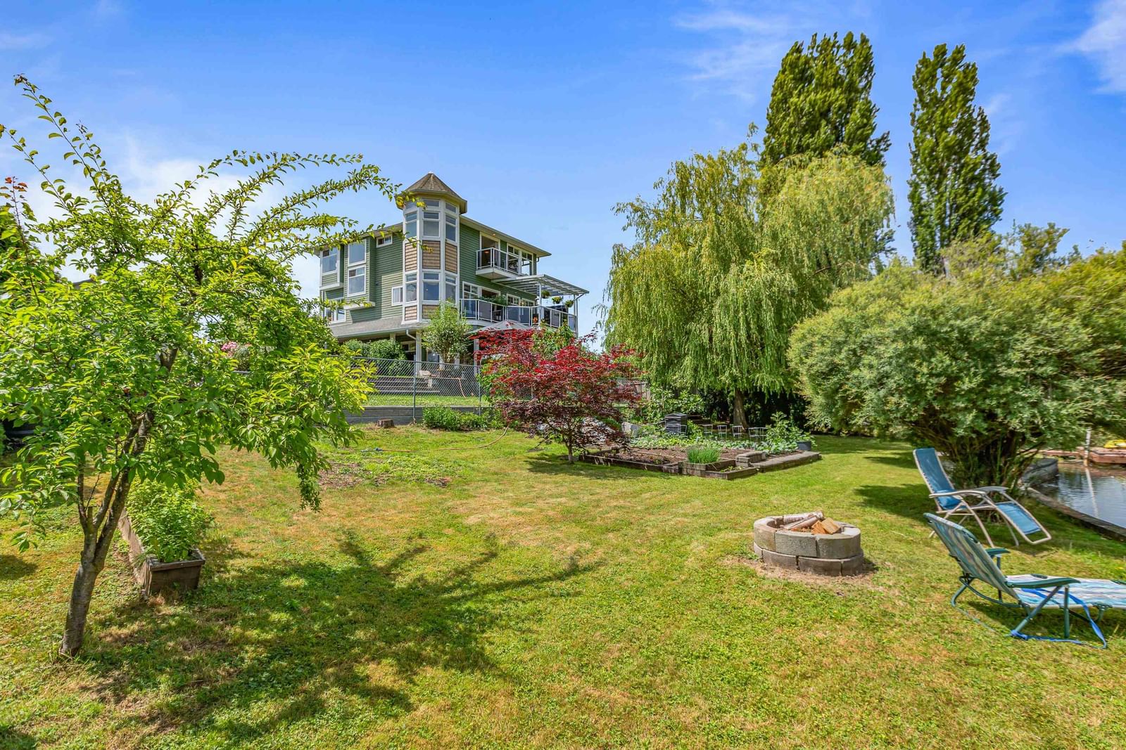 Listing Image 8