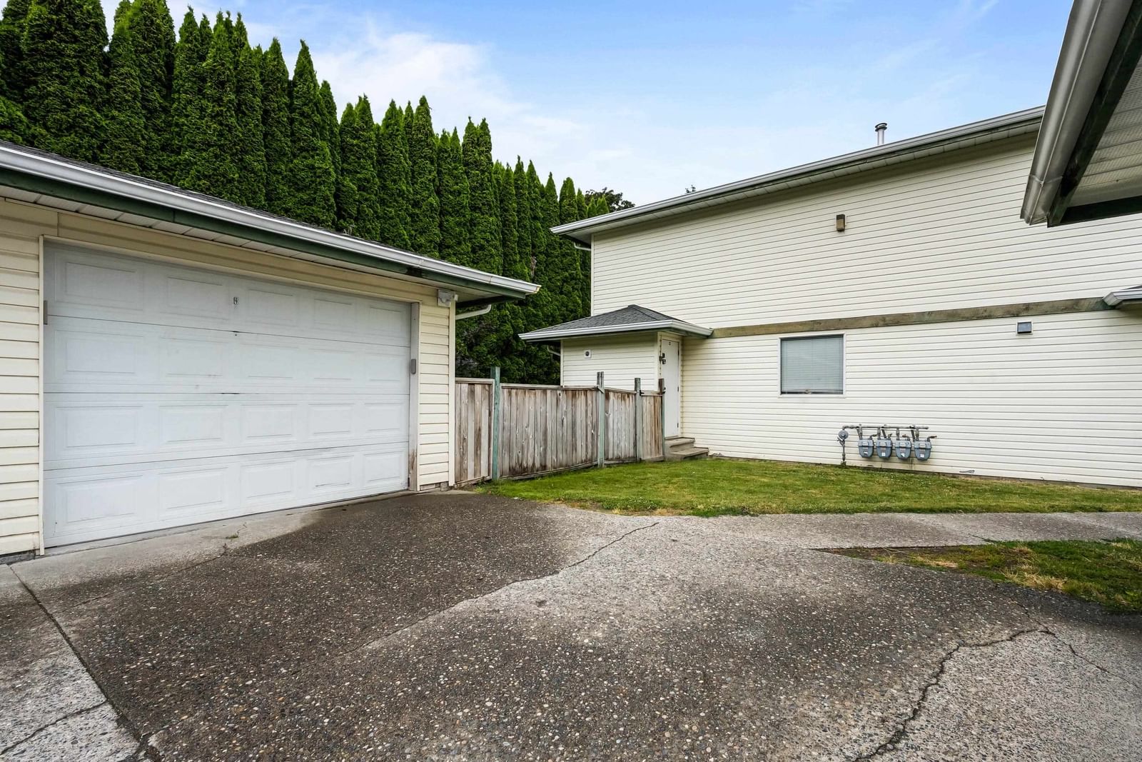 Listing Image 28