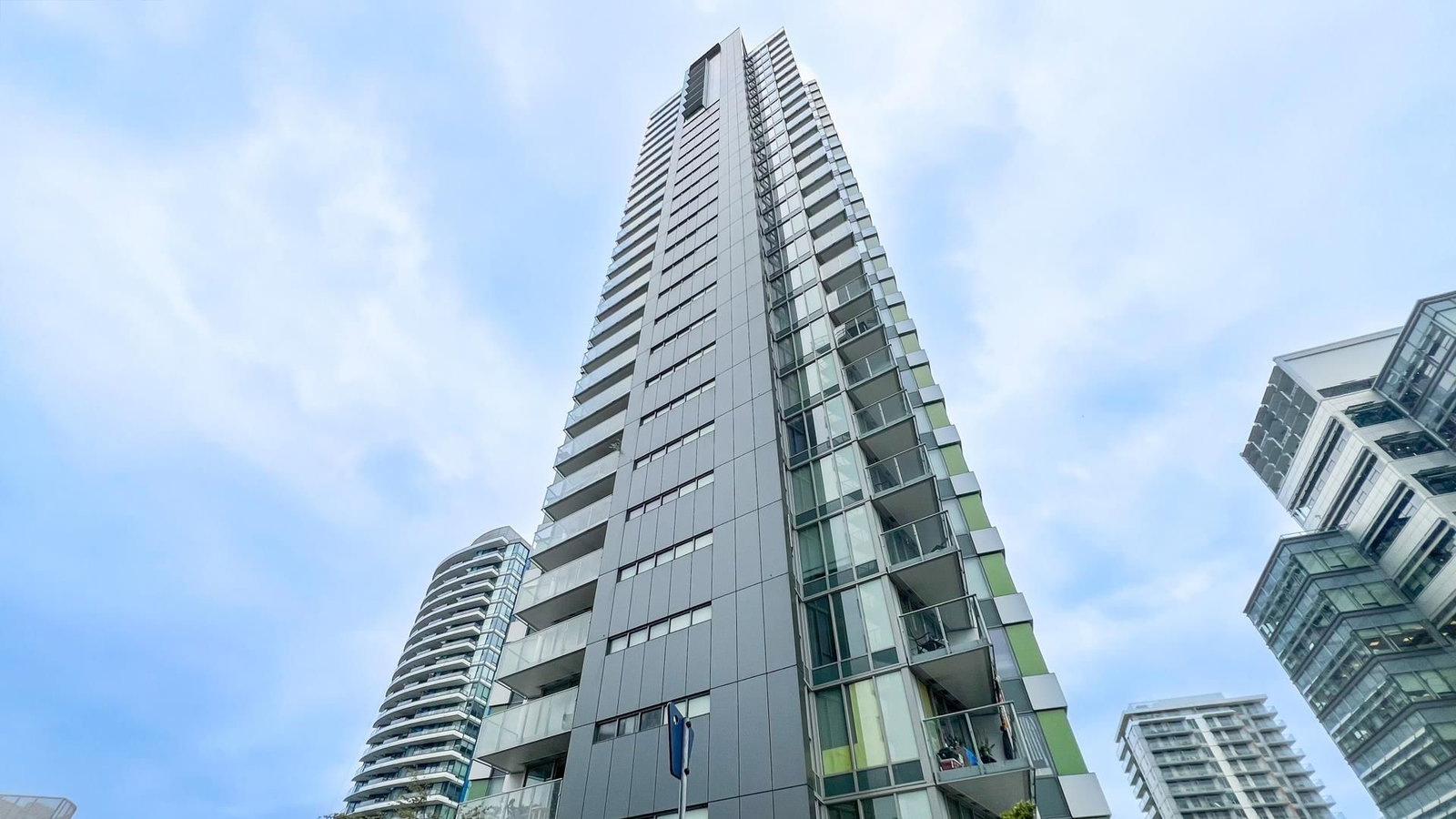 Listing Image 15
