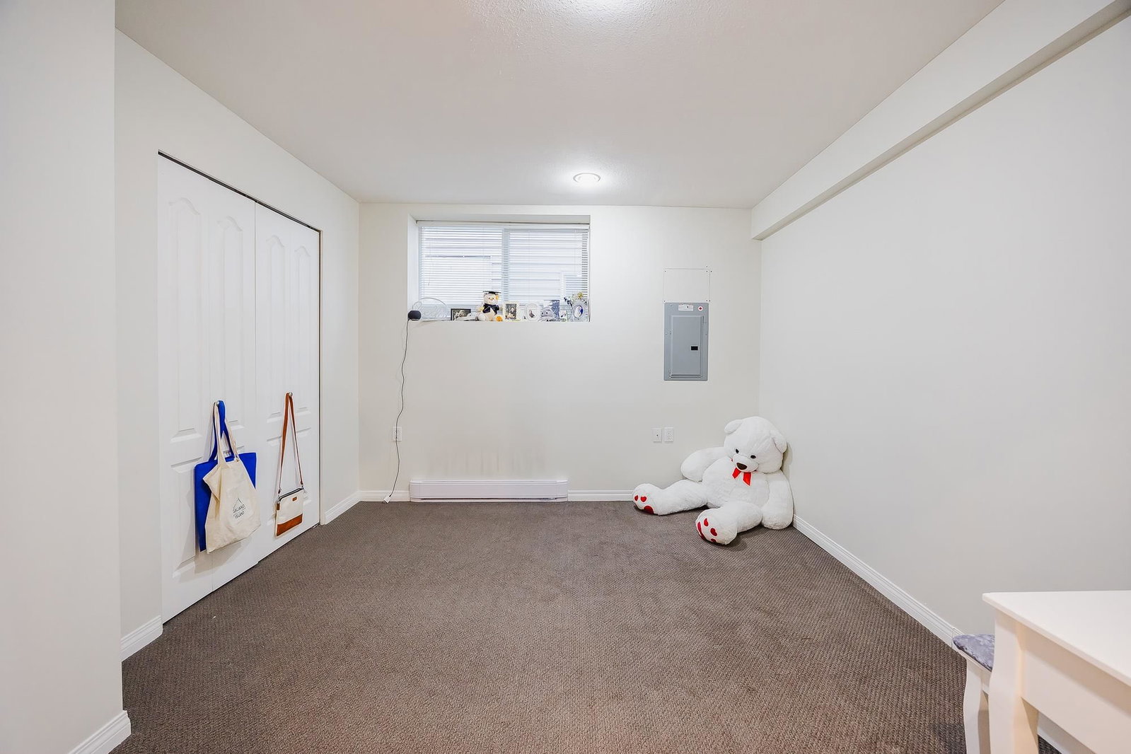 Listing Image 34