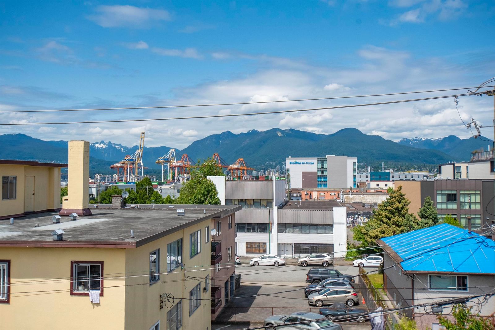 Listing Image 13