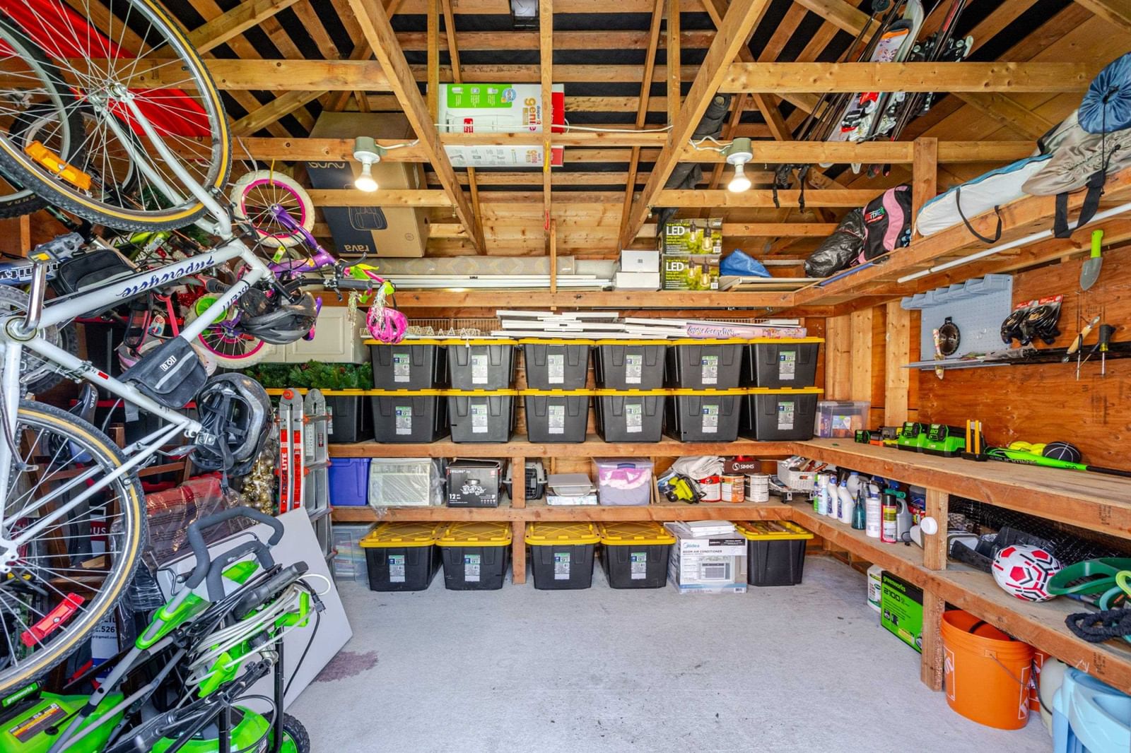 Listing Image 32