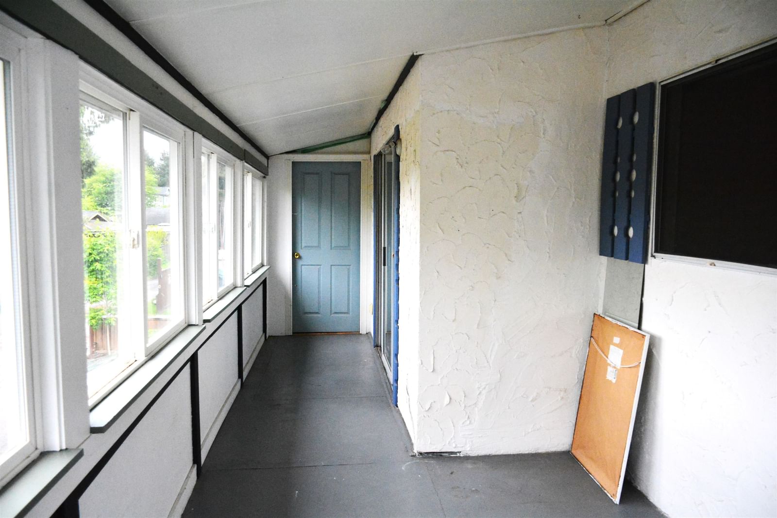Listing Image 24