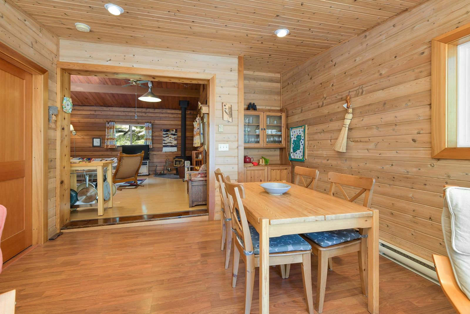 Listing Image 21