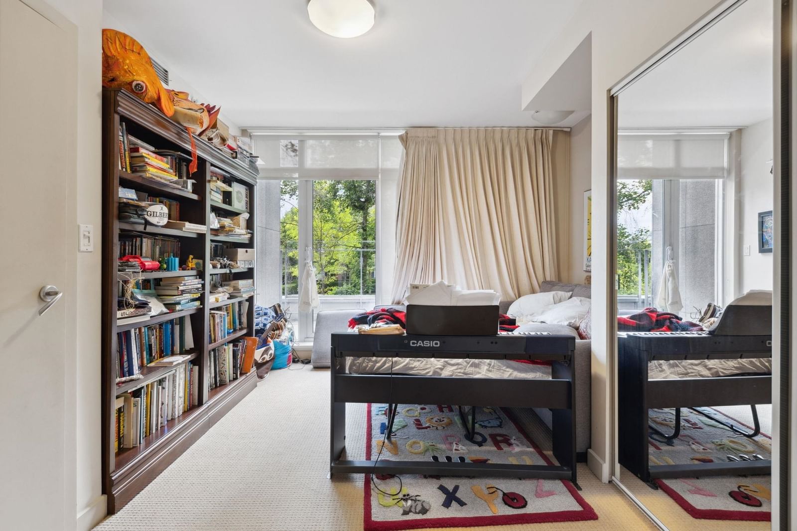 Listing Image 21