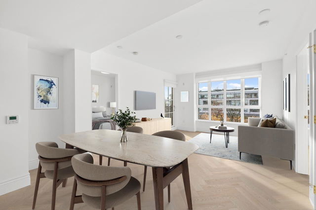 314 - 2096 47th Avenue W