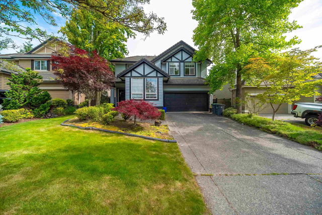 15641 Rosemary Heights Crescent