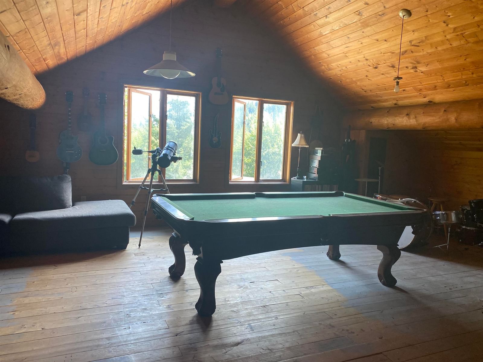 Listing Image 15