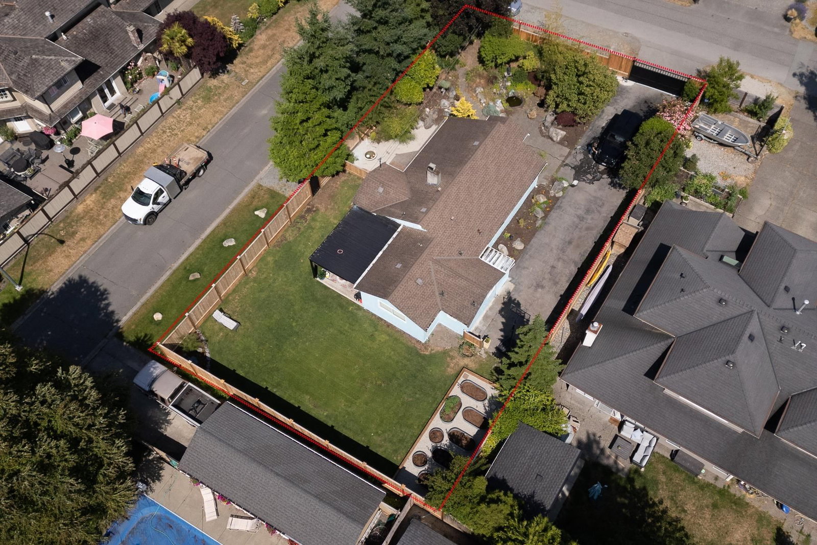 Listing Image 14