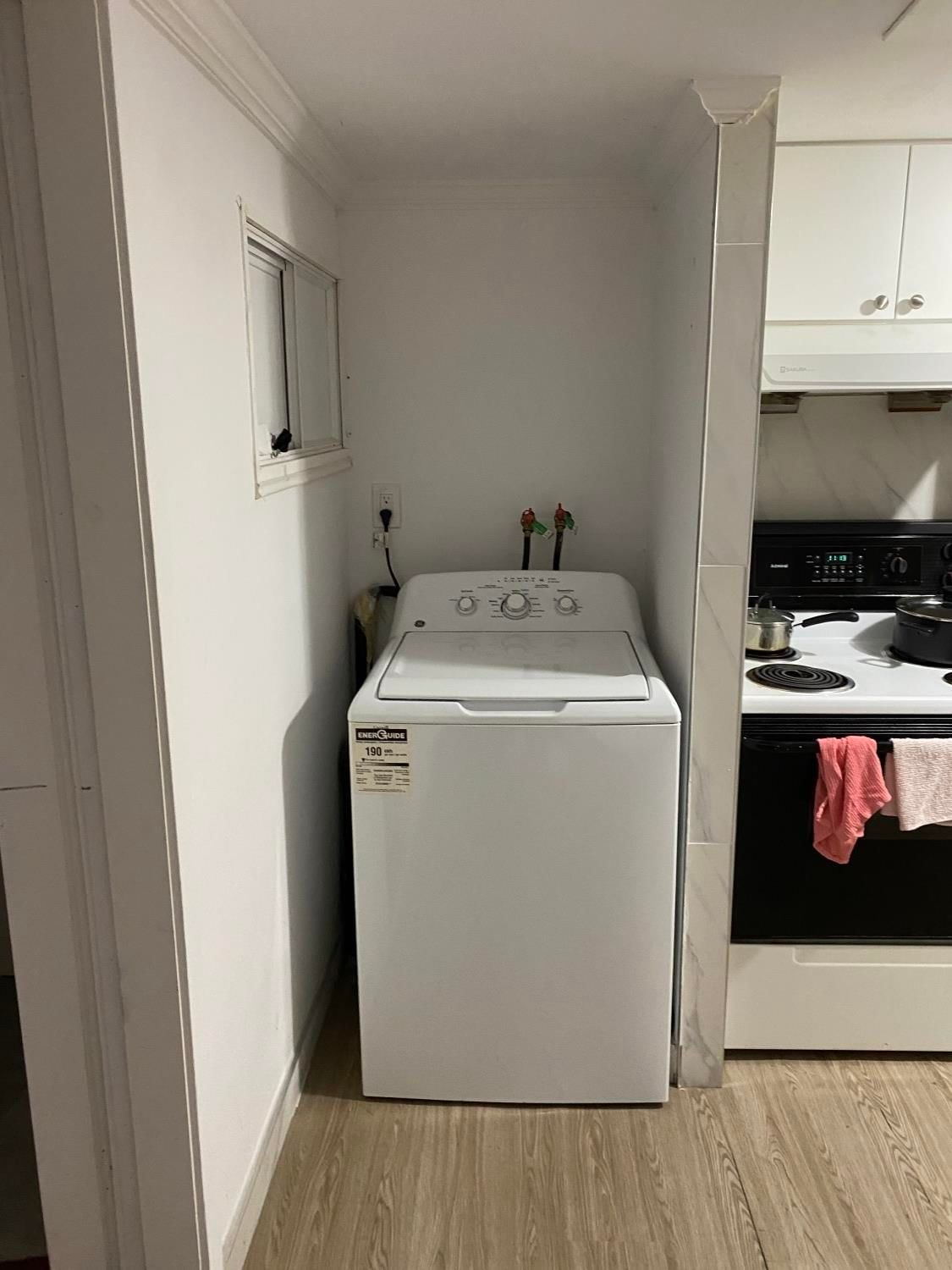 Listing Image 19