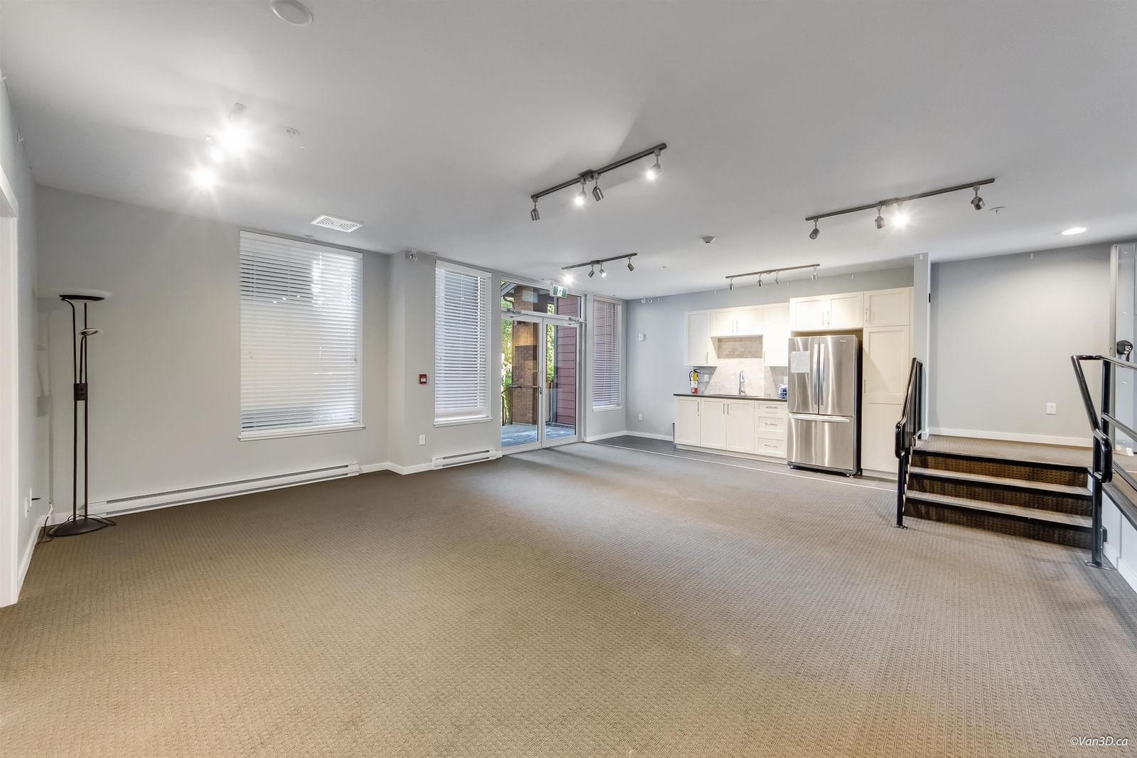 Listing Image 25