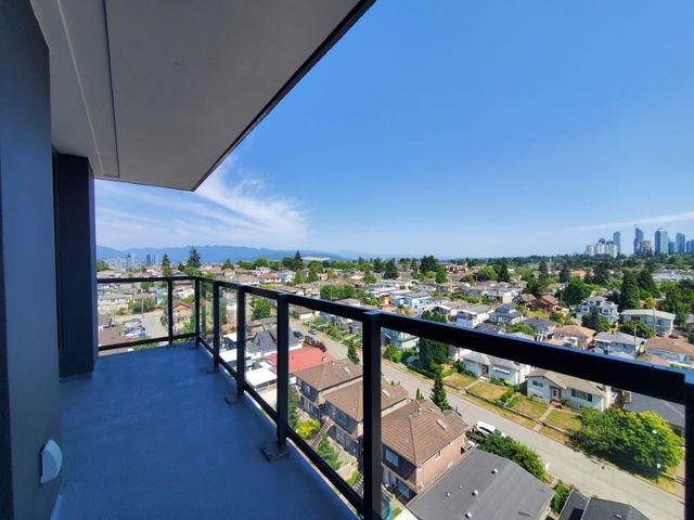 11F - 5058 Joyce Street