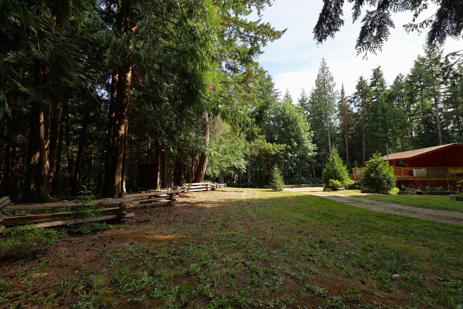 Listing Image 16