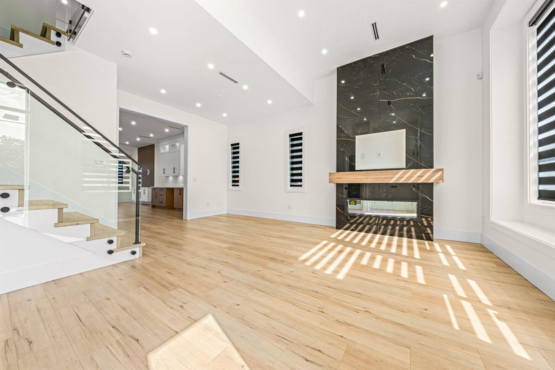 7633 Rosewood Street, Burnaby, V5E 2G8 | Image 3